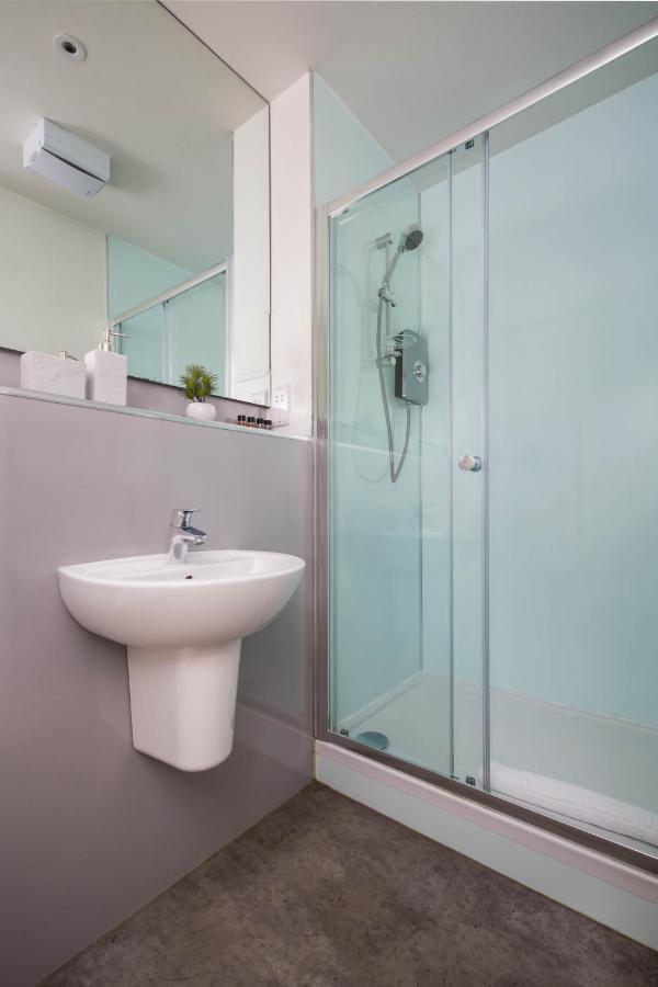 Modern Studio Apartment In Prime Central Location EDI Exterior foto