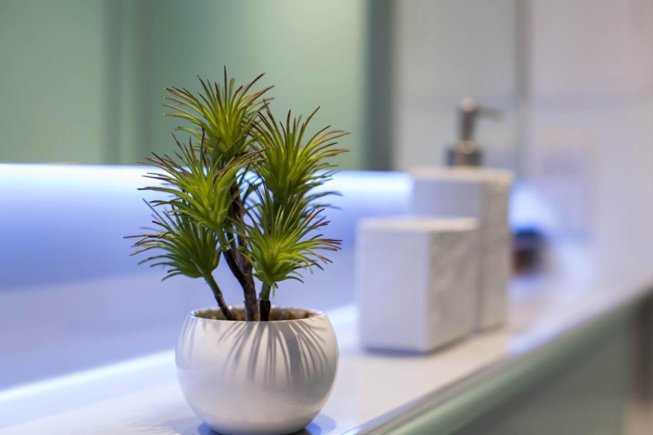 Modern Studio Apartment In Prime Central Location EDI Exterior foto
